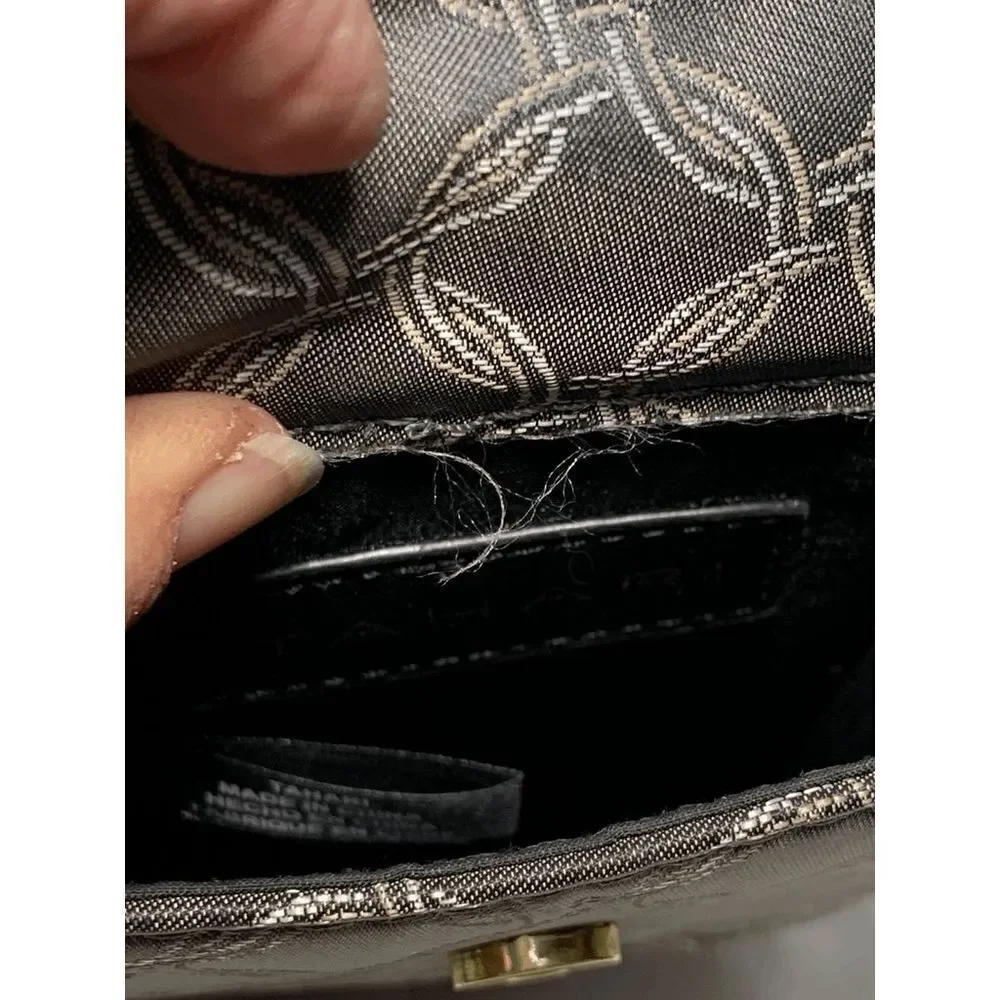 Tahari Crossbody Phone Case 6.5x3.5